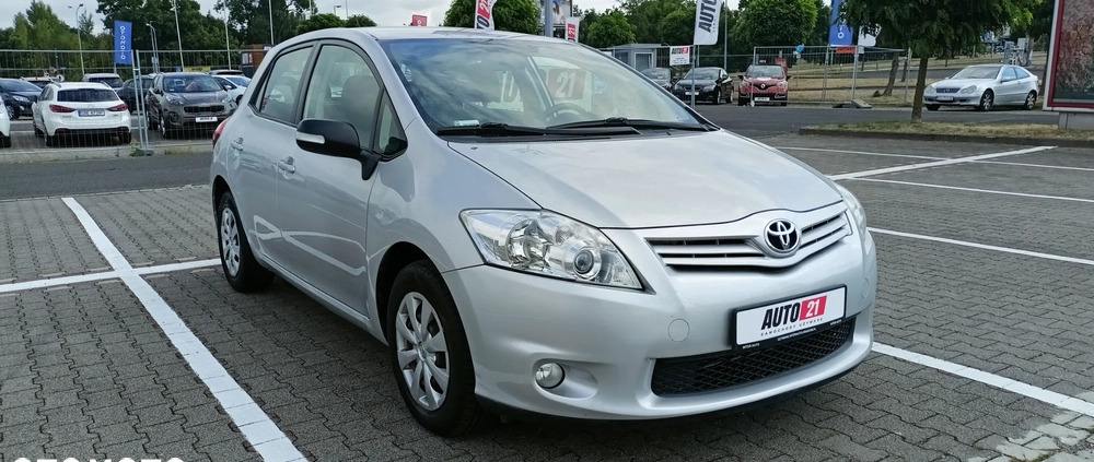 Toyota Auris cena 35900 przebieg: 101403, rok produkcji 2013 z Pilzno małe 529
